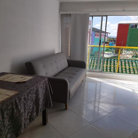 Apartamento Centro Guatape, Parque Y Embalse 외부 사진
